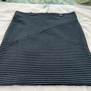 JJill Navy and white striped short skirt.